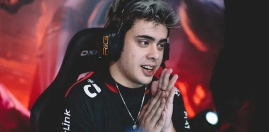 Yoda é um ex-campeão do CBLoL, atuando como streamer agora.
