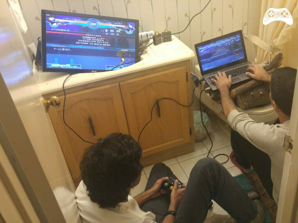 Melty Blood meme banheiro